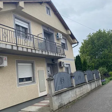 Helena Apartment